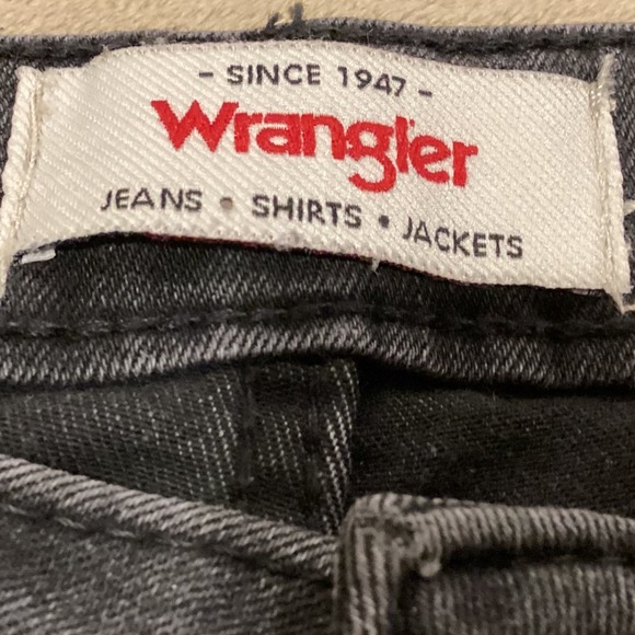 Wrangler High Rise True‎ Straight Crop Jeans in Black, Women's Size 8 - Picture 5 of 7